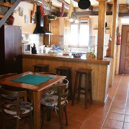 Casa Rural Gistredo * Robledo de Las Traviesas